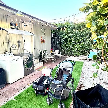 Quiet & Centrally Located House - Private Parking, Laundry And Storage For Luggage Miami Eksteriør billede